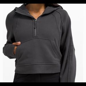Lululemon Graphite Grey Scuba 1/2 Zip M/L RARE